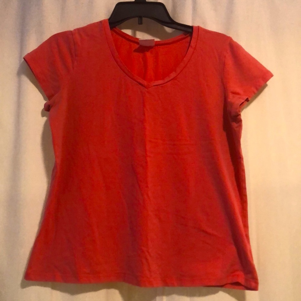 🎉 4 for $20 Motherhood Maternity Tee